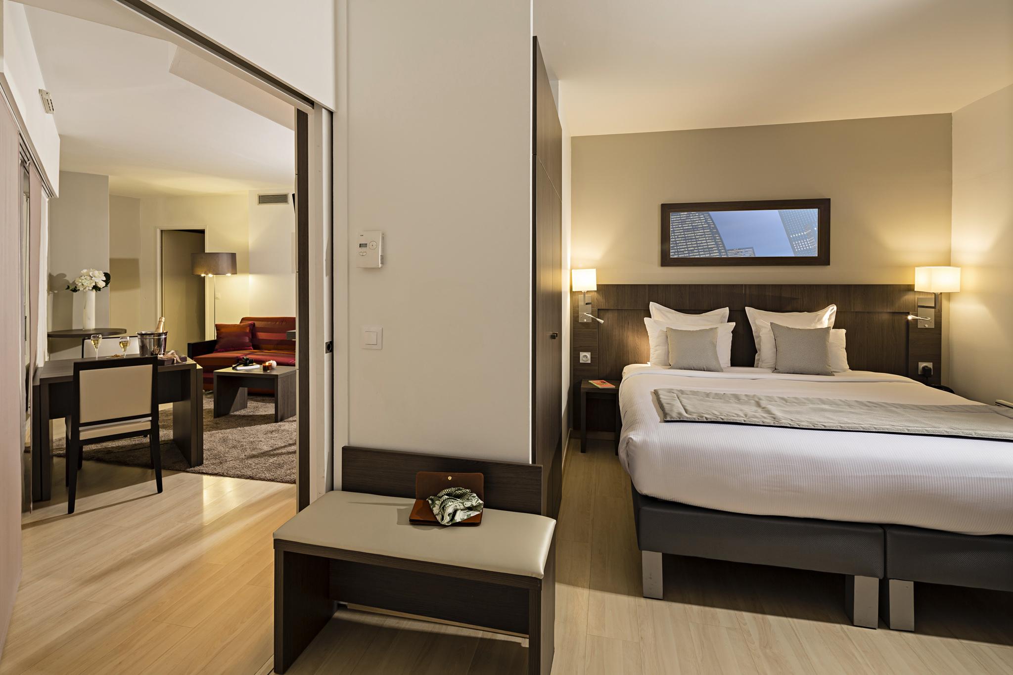 Residhome Courbevoie La Defense Экстерьер фото