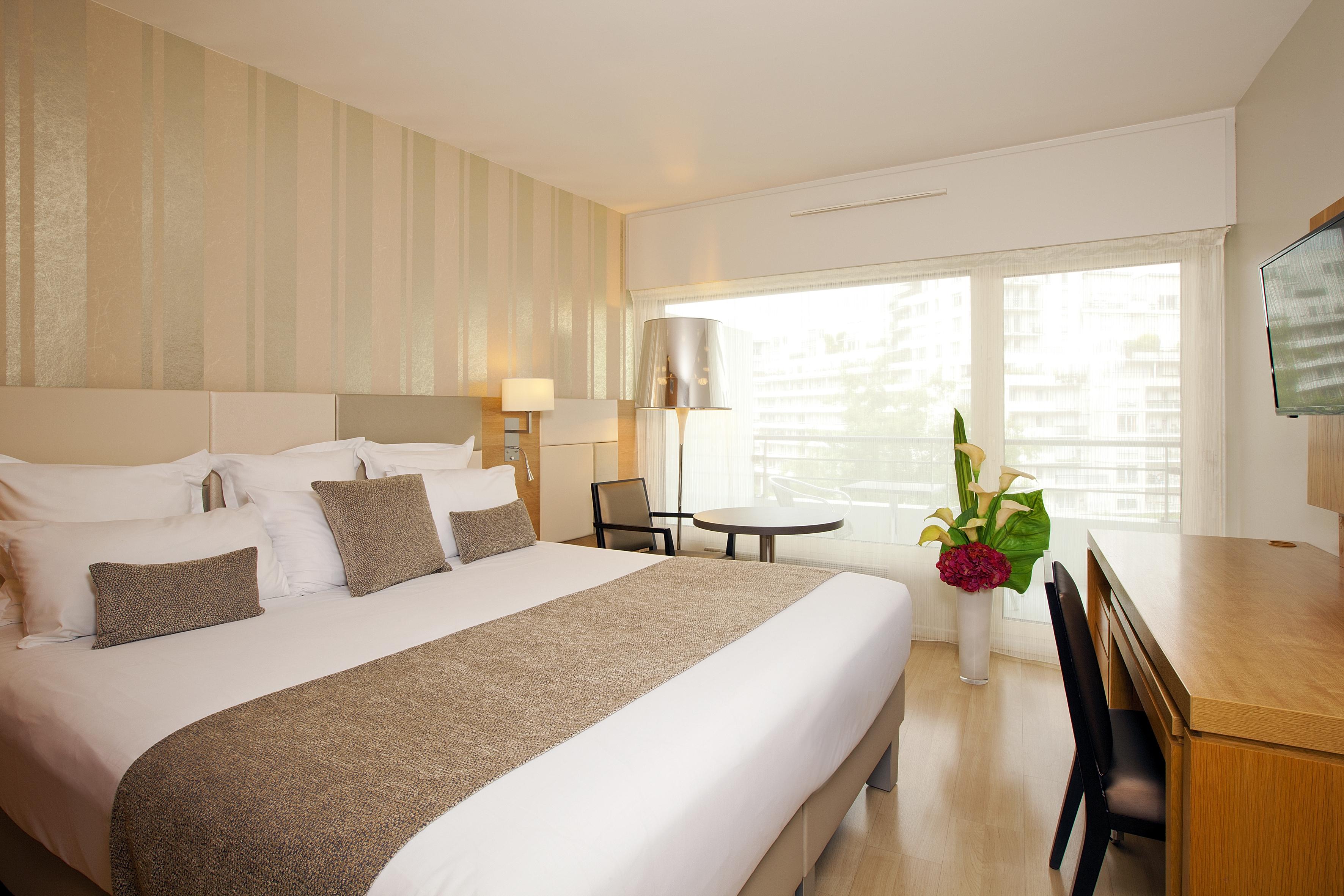 Residhome Courbevoie La Defense Экстерьер фото