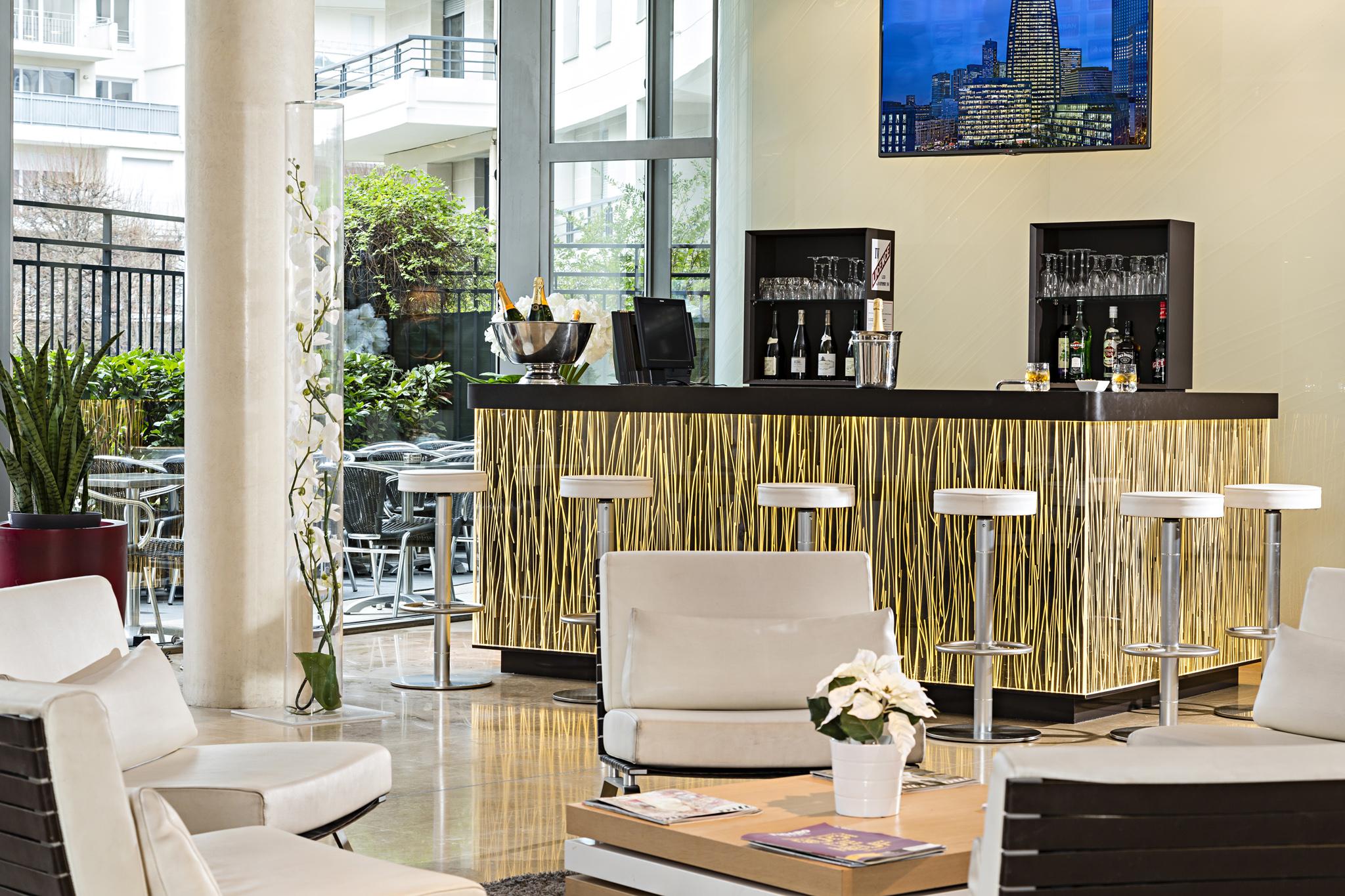 Residhome Courbevoie La Defense Экстерьер фото