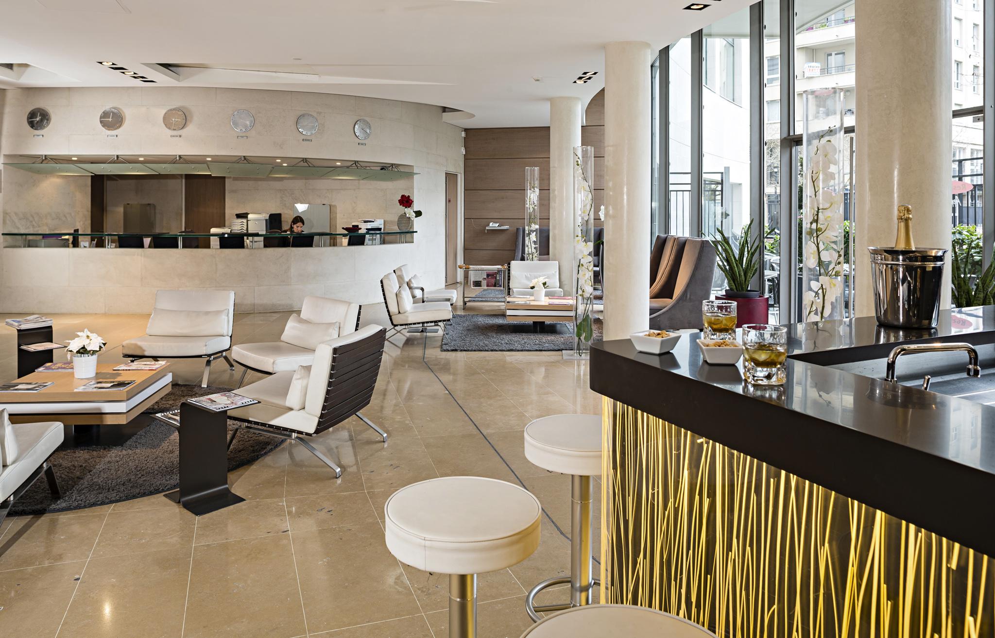 Residhome Courbevoie La Defense Экстерьер фото