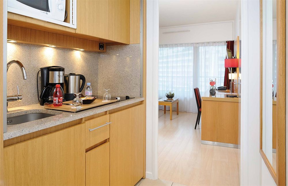 Residhome Courbevoie La Defense Экстерьер фото